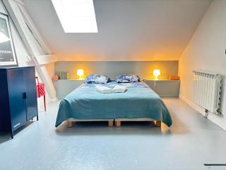 Charmante maison de ville avec vue sur le donjon avec wifi et jardin - 1