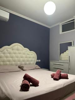 Modern 2BR Apartment with Living Room and Private garage - Kashar - 2