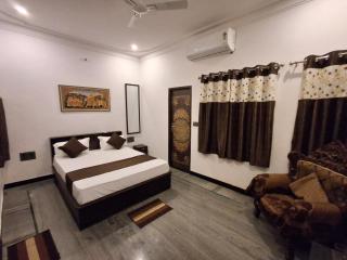 Gitanjali Homestay Lakeside, Udaipur - Udaipur - 7