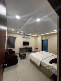 Hotel SRI DEEPTHI LODGE - 3