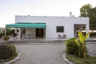 Casa dei Nonni by Briciole di Gusto - 3000mq di relax in giardino a 1500m dal mare - 2