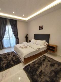 DHB STAYS Urban Gem 2BR - 102 - 4