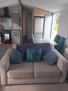 Walnut 65 - Porthcawl - 3