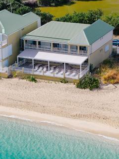Suite 3 Mogador Residence, 1BR, brand-new, rare & luxury, beachfront - 3
