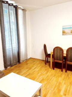 Lovely Rooms in Märzstraße Area MZ10 - 4