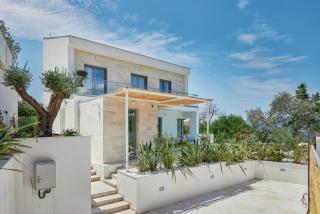 White Pearl Villa - 4