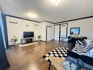 Cosy 2BR with garden 6 mins to Edmonton Green Station - 0