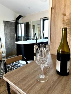 Cosy studio - Baignoire balnéo et Clim - 1