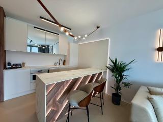 Eurovea Tower, 27th floor apartment, free parking - 5