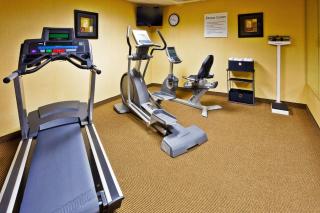 Holiday Inn Express Hotel & Suites Memphis/Germantown by IHG - Memphis - 3
