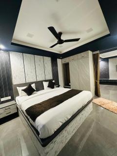 Hotel WooW Suites Kharadi Bypass - 1