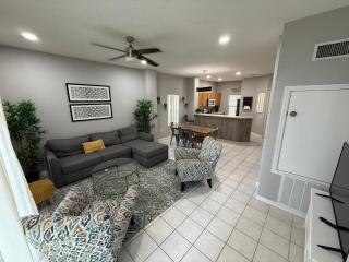 Emerald Island Resort End Unit 8572, 3 Bedroom Townhouse - 2