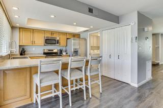 2 Mi to Old Town Townhome with Pool Access! - 3