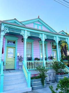 Charming Historic Bayou St John Apartment Where Yall Means All - New Orleans - 0