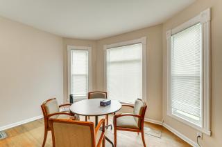 Less Than 1 Mi to Main St Quiet Apartment in Galesburg! - Galesburg - 7