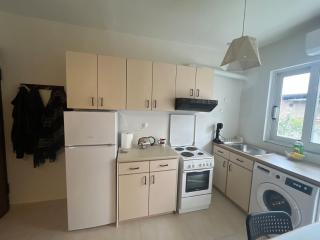 Cozy Apartment in central Kiato - Kiato - 6