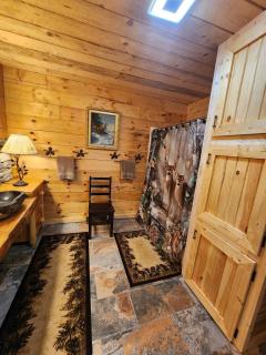 The Kalli-Ru near Golf, Ohiopyle, Fallingwater - - 4
