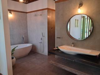 River Shades Hotel - 8