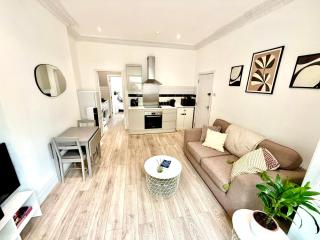 Central City Flat in Bristol - Bristol - 0