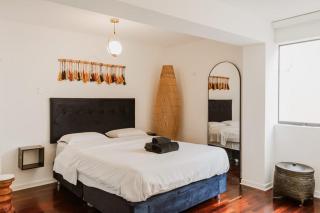 Elegant 2BR Duplex with Style - 5