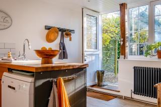 Sunset Cottage - Chale - 2