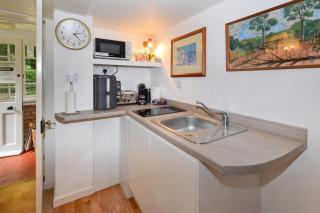 Landfords Cottage - Landford - 4