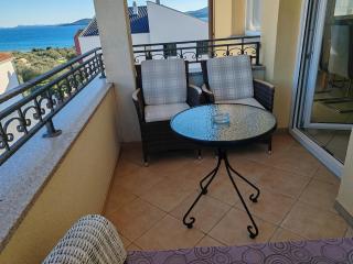 Apartmani Kovačićek 4 - Biograd na Moru - 3