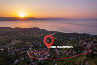Sunset Villa Apartments - 0