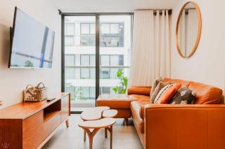 Charming 1BR Balcony in San Isidro - Lima - 9