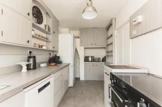 Woodville - Totland - 8