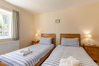 Stile Cottage - Burton Bradstock - 3