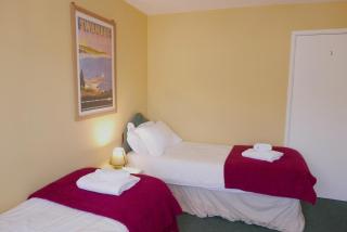 7 Wilson Court - Swanage - 4