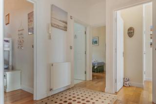 Kaia Penthouse - Ventnor - 1