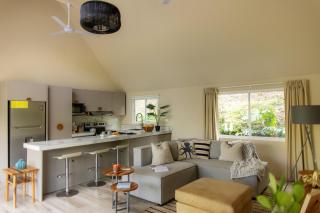 Modern 2BR Home in Central Manuel Antonio! - Quepos - 1