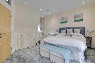 3 By The Sea - Weymouth - 5