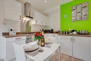 SeaBreeze Holiday Apartment - Swanage - 6