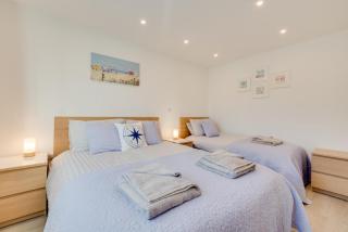Puffin Lodge - 5