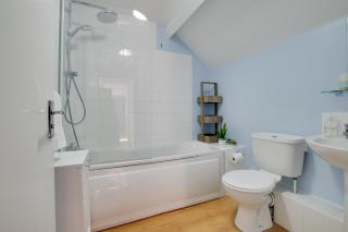 Sea Breeze Weymouth - 4