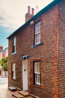 Cozy old Cottage nr all Attractions now booking for Autumn and Winter - Eastbourne - 0