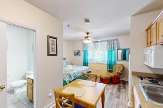 The Pointe - Serenity Shores - 3204 - Huddleston - 3