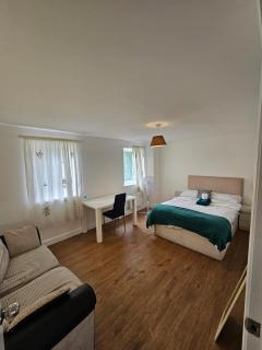 Stay in Doubleroom with professionals, Neat, Cosy - Dartford Central - Dartford - 5