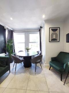 Elegant 2 bedroom Flat in Dartford - Kent - 8
