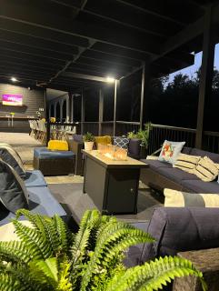 Mountain Vista Luxury Retreat! - Pound Ridge - 4