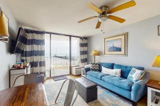 Palms Resort 404 - 0