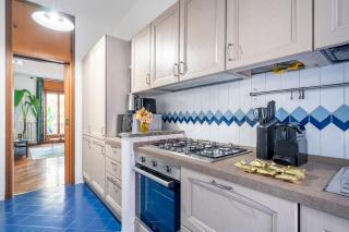 3 spacious bedrooms - Milan - 0