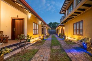 Mandavilla Airport Transit Hotel - Katunayake - 0