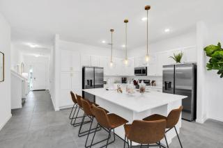 12BR Getaway Pool Theater - 2