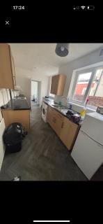 Maze Rentals - Fallings Park - 2