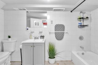 Cozy Private Room in Shared Space NYC Light Rail - Bayonne - 1
