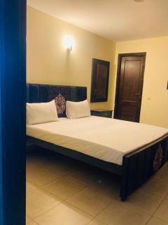 Orient Guest House - Lahore - 0